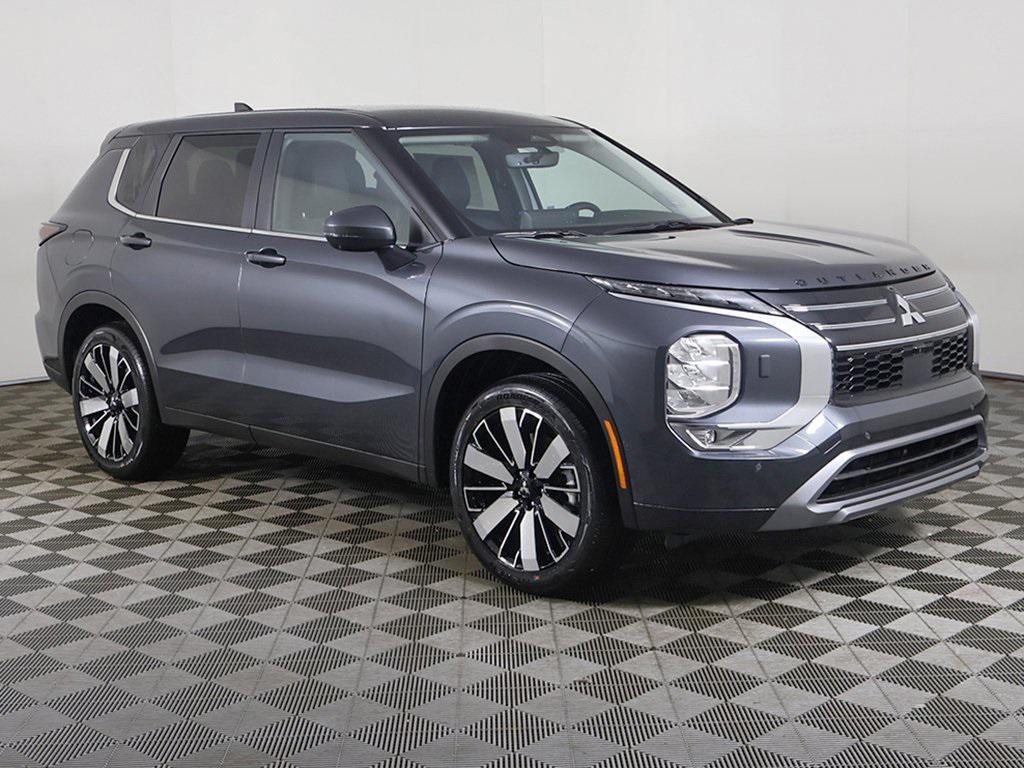 new 2025 Mitsubishi Outlander car, priced at $34,015