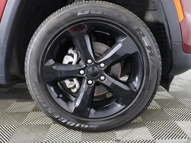 used 2023 Jeep Grand Cherokee car, priced at $32,259