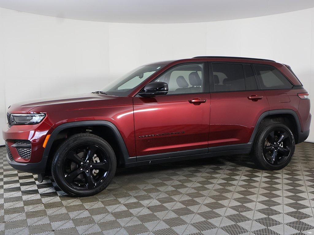 used 2023 Jeep Grand Cherokee car, priced at $27,777