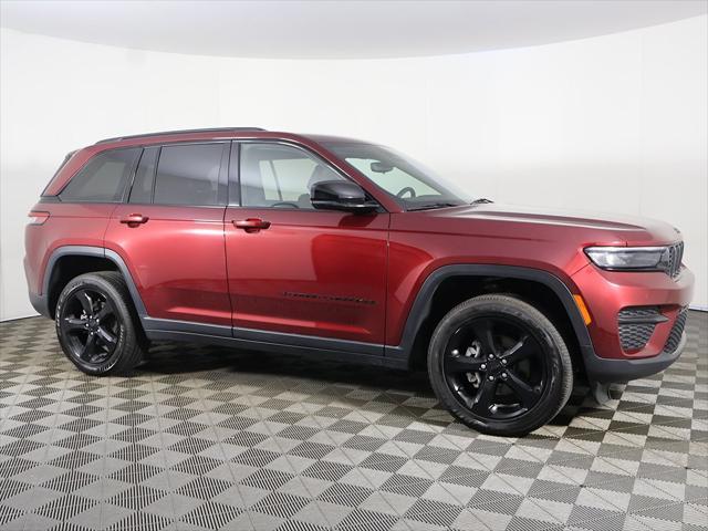 used 2023 Jeep Grand Cherokee car, priced at $32,259