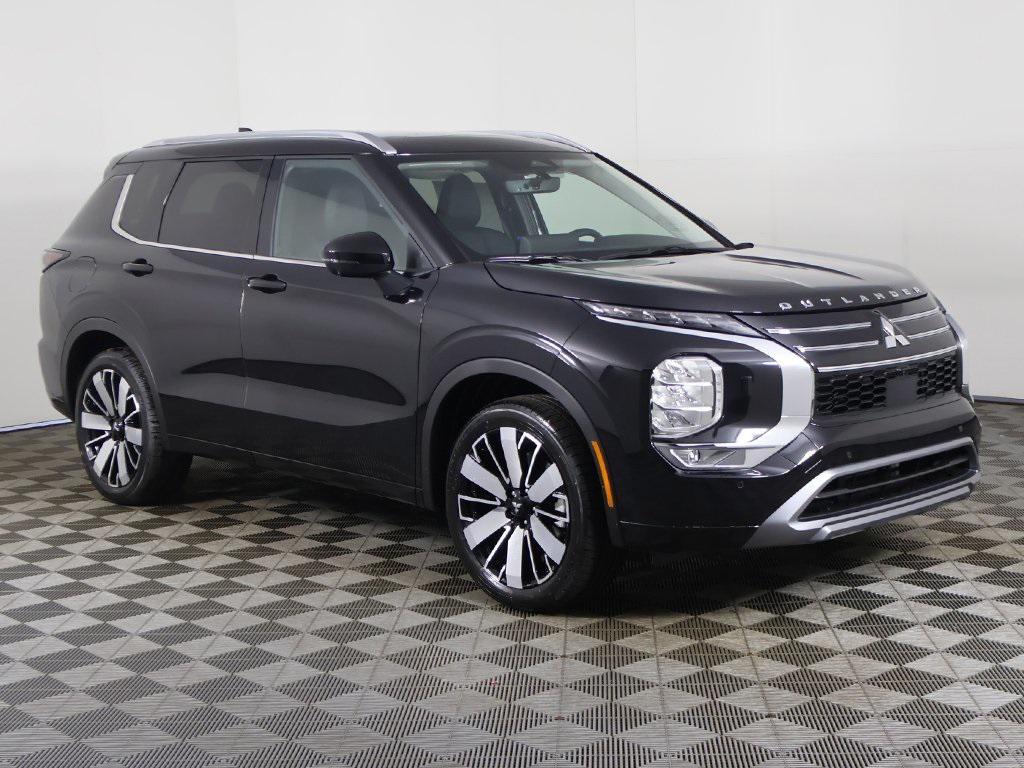new 2025 Mitsubishi Outlander car, priced at $38,360