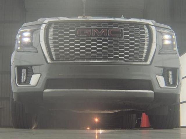 used 2023 GMC Yukon XL car, priced at $62,976