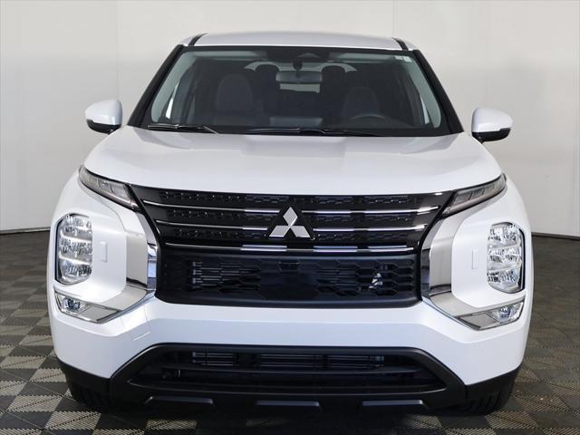 new 2024 Mitsubishi Outlander car, priced at $30,095