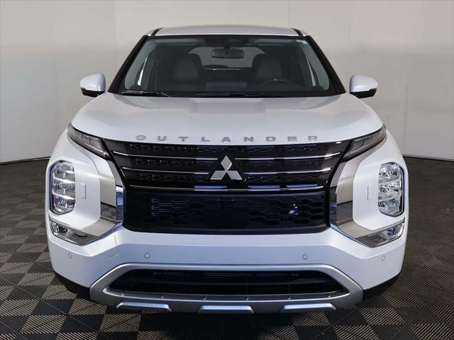 new 2024 Mitsubishi Outlander car, priced at $33,015