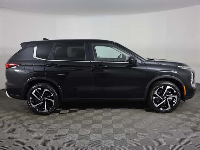 new 2024 Mitsubishi Outlander car, priced at $33,365