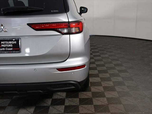 new 2024 Mitsubishi Outlander car, priced at $30,165