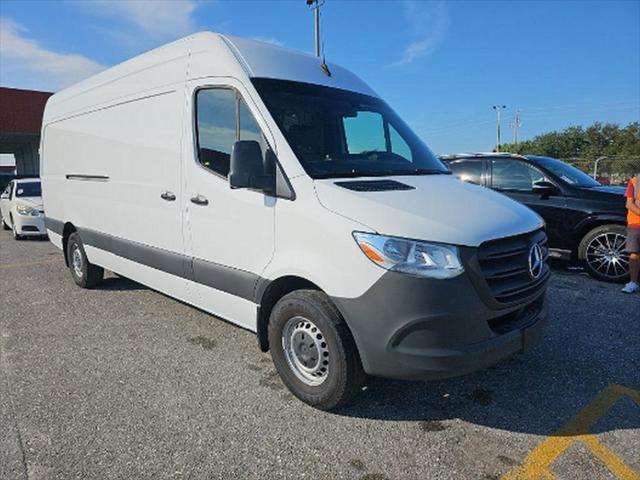 used 2024 Mercedes-Benz Sprinter 2500 car, priced at $46,259