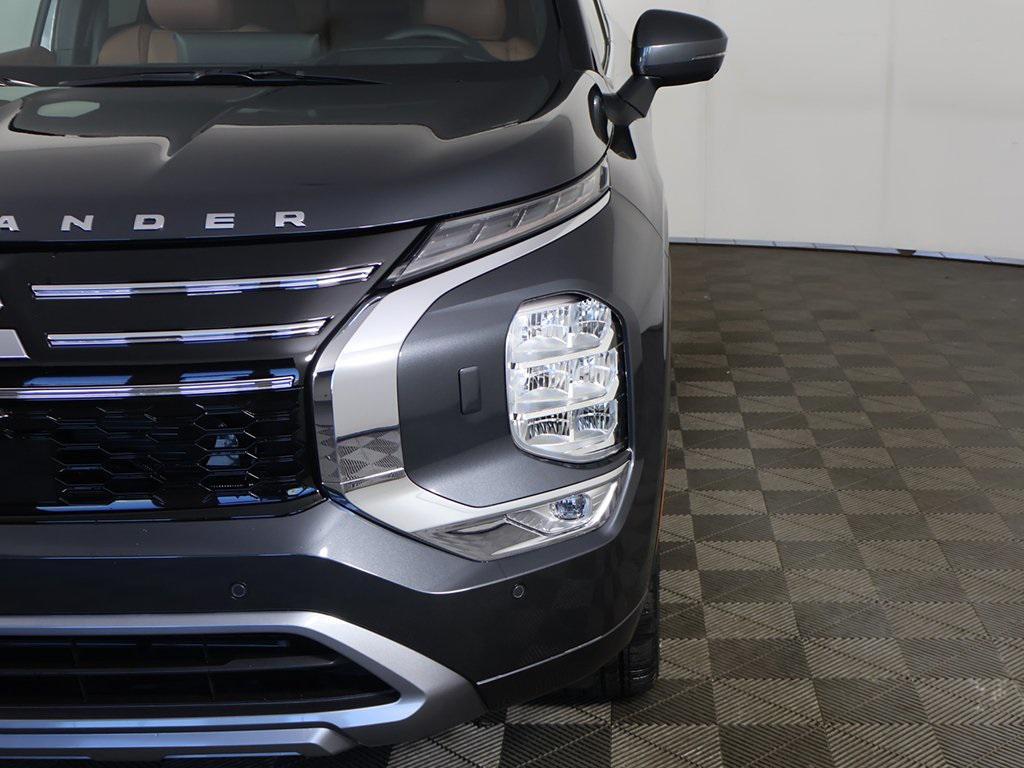 new 2025 Mitsubishi Outlander car, priced at $41,810