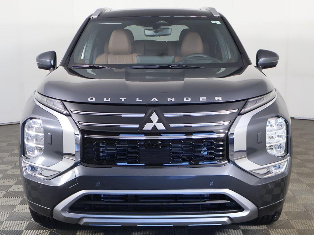 new 2025 Mitsubishi Outlander car, priced at $41,810