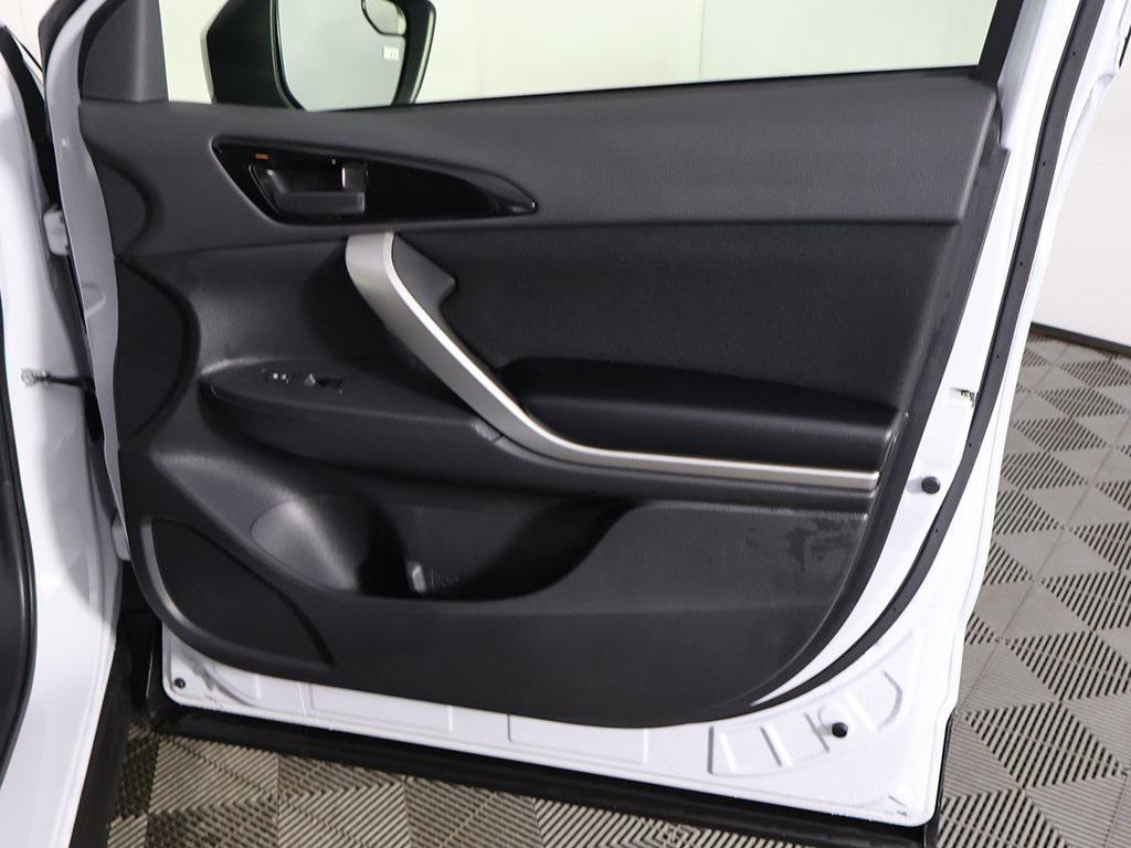 new 2025 Mitsubishi Eclipse Cross car, priced at $25,940