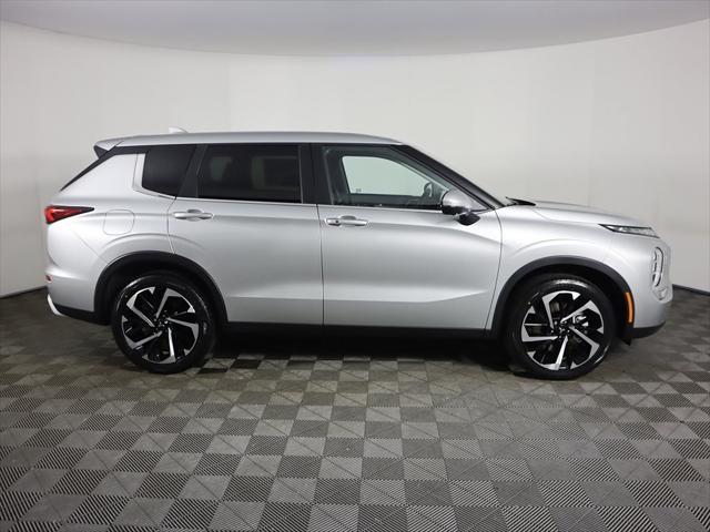 new 2024 Mitsubishi Outlander car, priced at $32,600