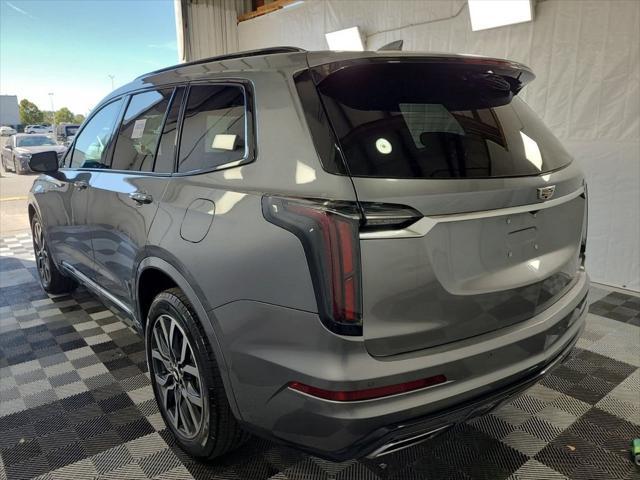 used 2021 Cadillac XT6 car, priced at $35,390