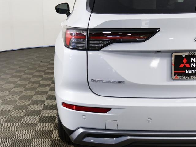 new 2025 Mitsubishi Outlander car, priced at $38,625