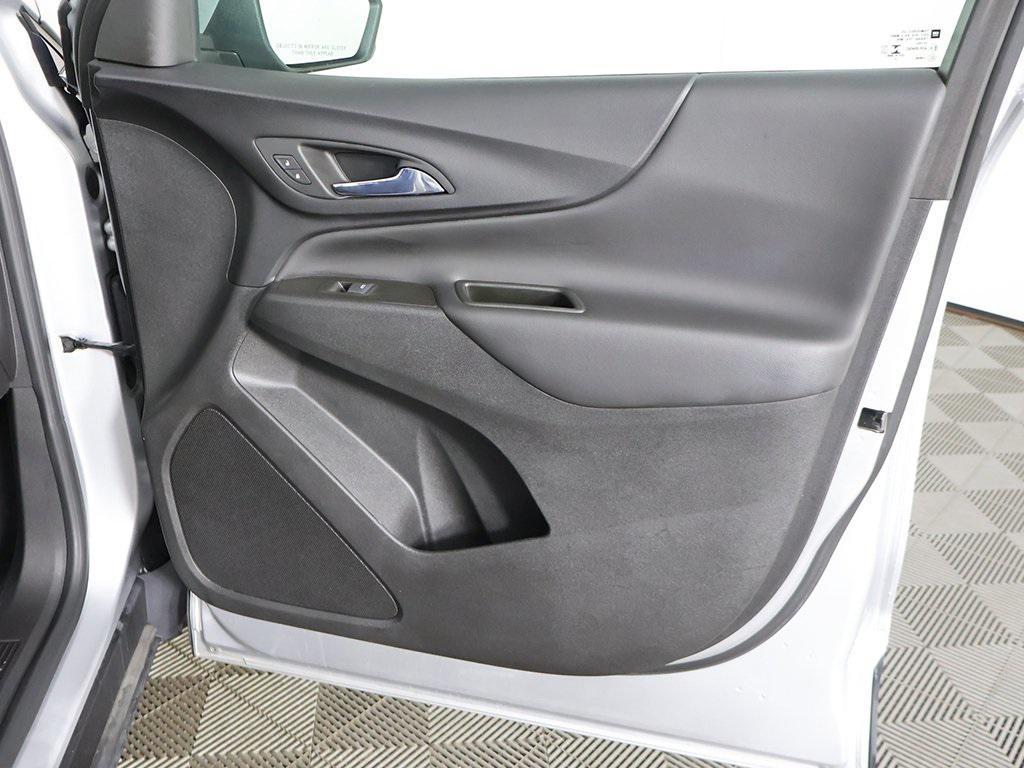 used 2022 Chevrolet Equinox car, priced at $16,990