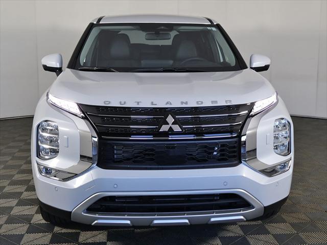 new 2024 Mitsubishi Outlander car, priced at $33,015