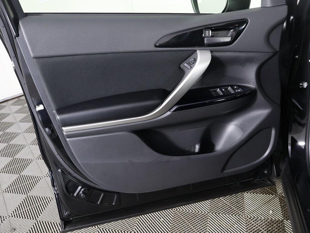 new 2025 Mitsubishi Eclipse Cross car, priced at $27,005