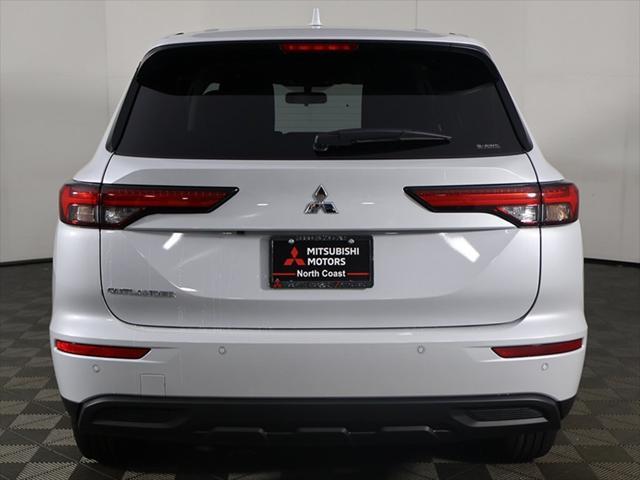 new 2024 Mitsubishi Outlander car, priced at $30,760