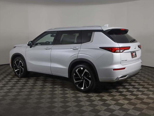 new 2024 Mitsubishi Outlander car, priced at $37,135