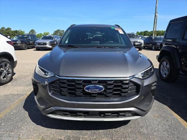used 2023 Ford Escape car, priced at $20,989