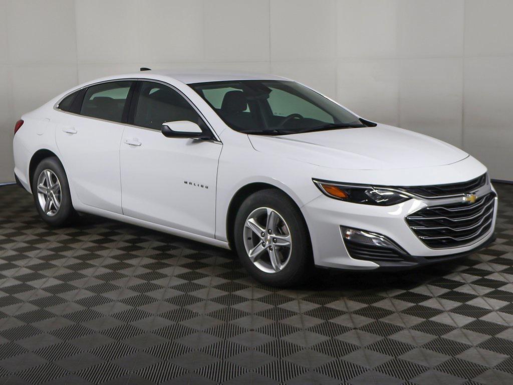 used 2024 Chevrolet Malibu car, priced at $16,999