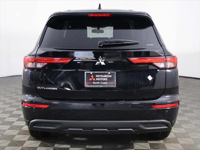 new 2024 Mitsubishi Outlander car, priced at $28,915