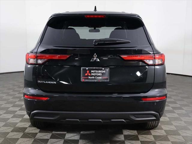 new 2024 Mitsubishi Outlander car, priced at $28,960