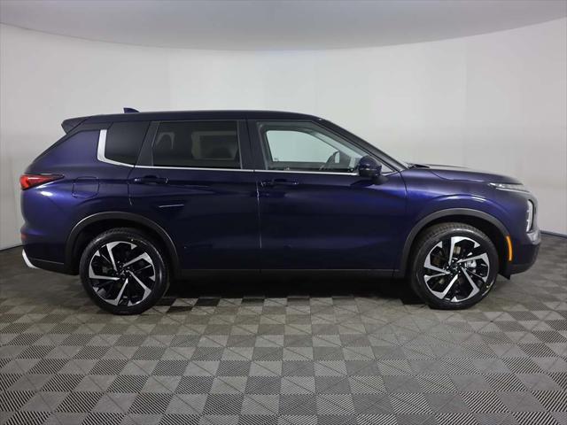 new 2024 Mitsubishi Outlander car, priced at $32,865