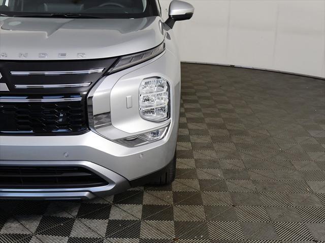 new 2025 Mitsubishi Outlander car, priced at $38,030