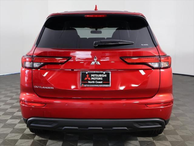 new 2024 Mitsubishi Outlander car, priced at $30,095