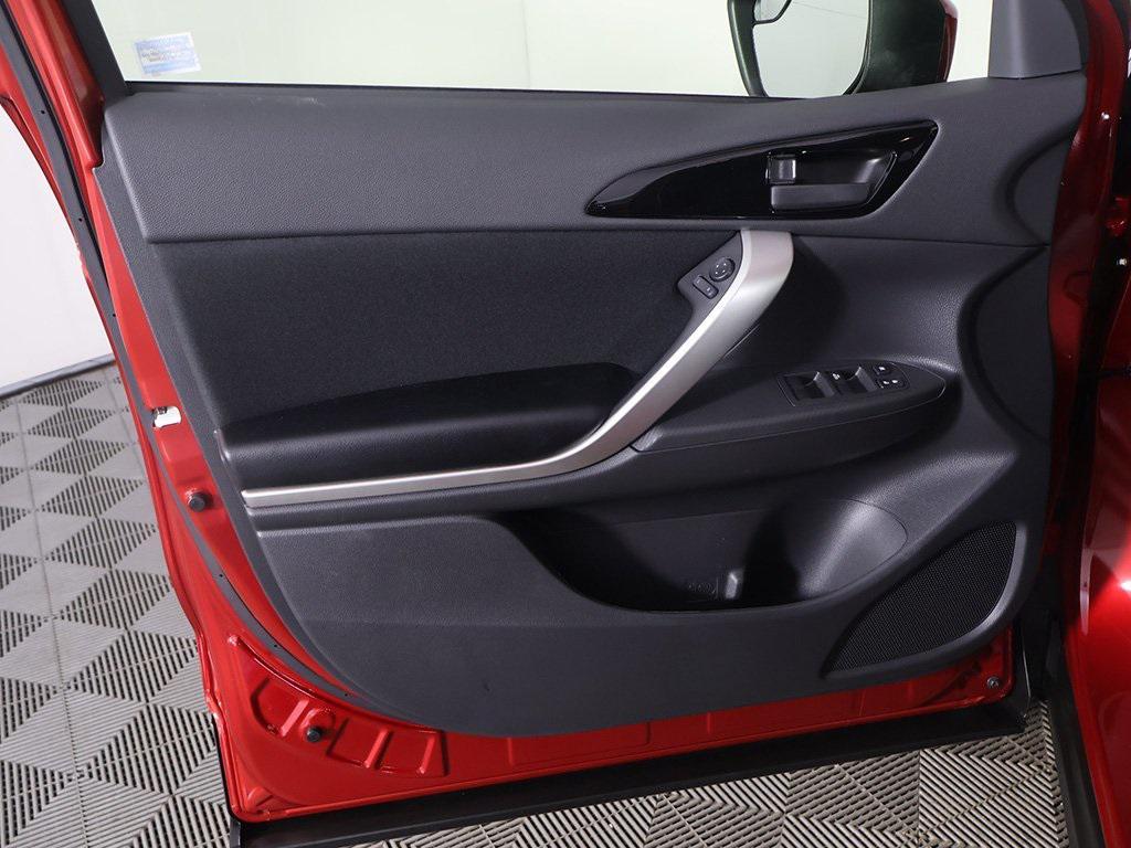 new 2025 Mitsubishi Eclipse Cross car, priced at $25,700
