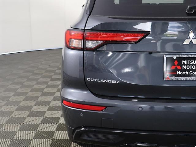 new 2024 Mitsubishi Outlander car, priced at $38,505