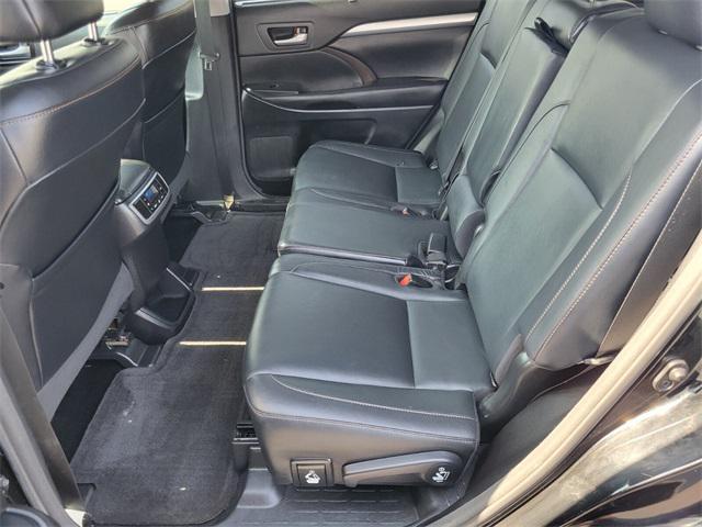 used 2017 Toyota Highlander car, priced at $21,390