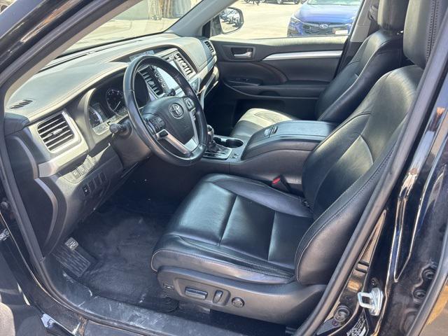 used 2017 Toyota Highlander car, priced at $21,390