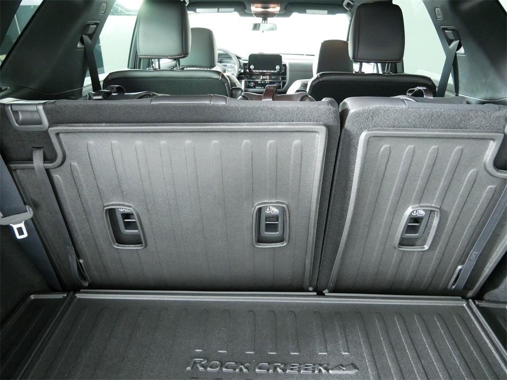 new 2025 Nissan Pathfinder car, priced at $45,573