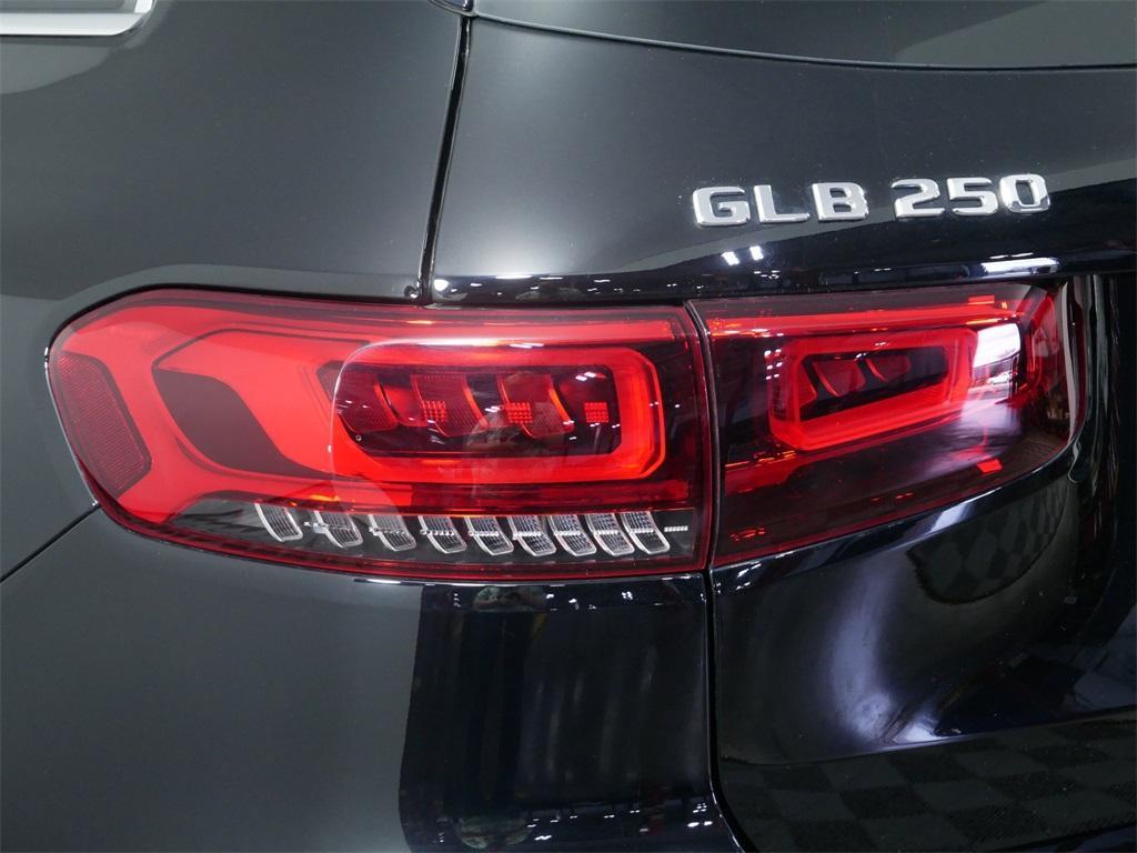 used 2022 Mercedes-Benz GLB 250 car, priced at $29,450