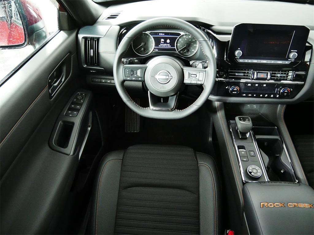 new 2025 Nissan Pathfinder car, priced at $43,851