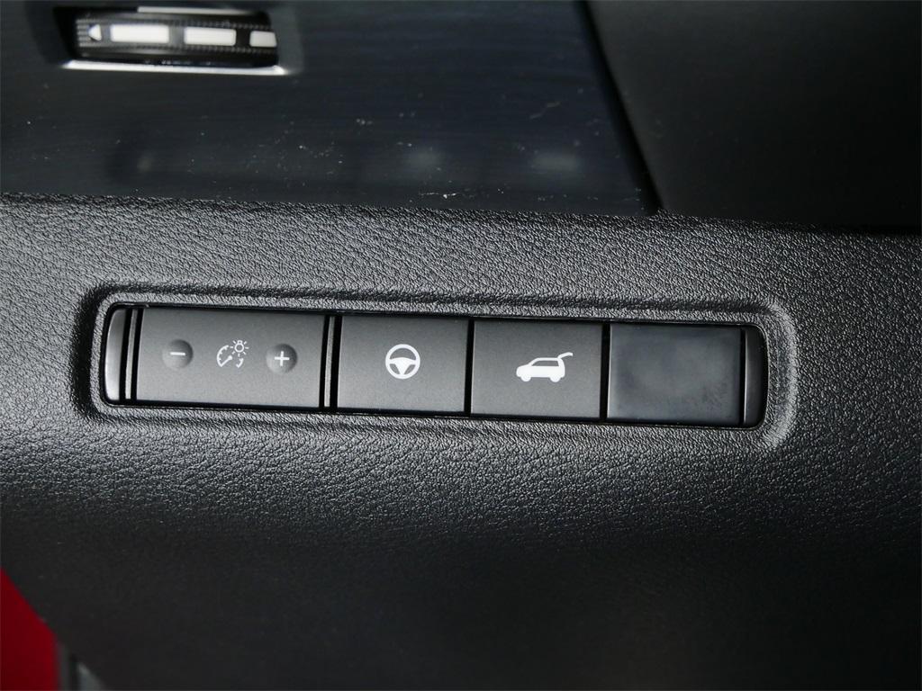 new 2025 Nissan Pathfinder car, priced at $43,851