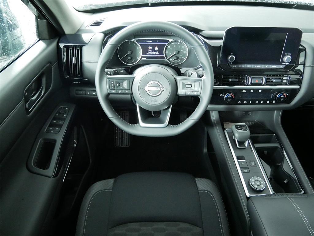 new 2025 Nissan Pathfinder car, priced at $42,865