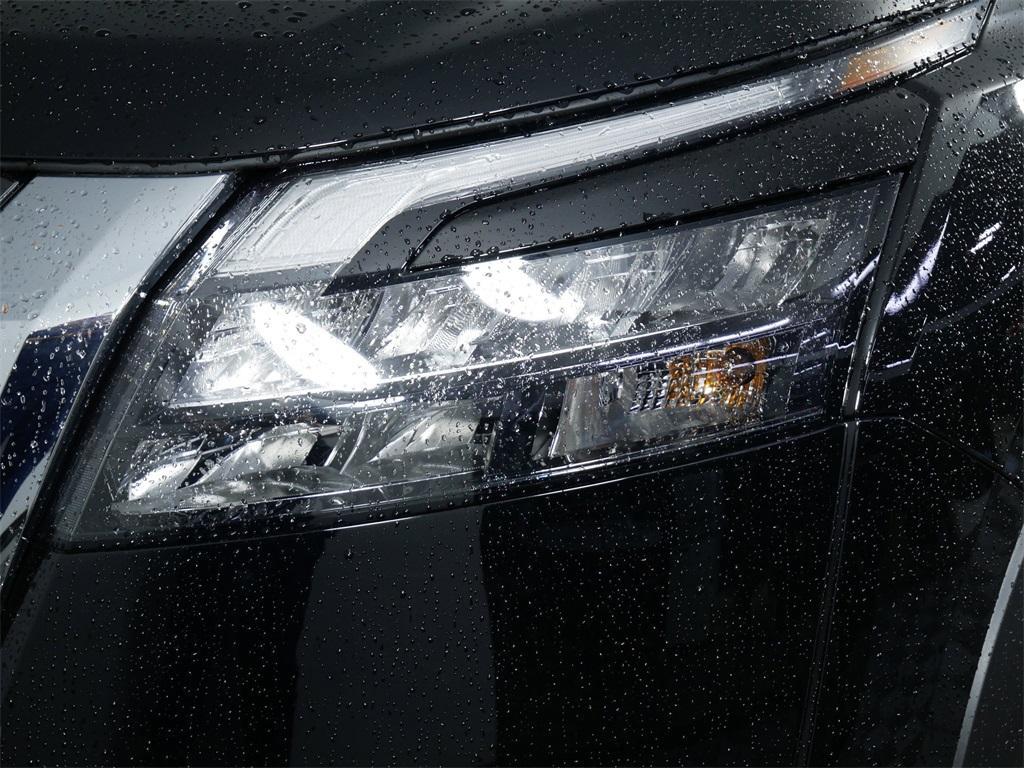 new 2025 Nissan Pathfinder car, priced at $42,865