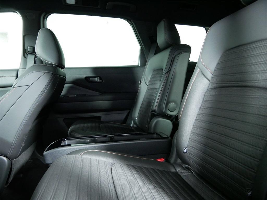 new 2025 Nissan Pathfinder car, priced at $45,317