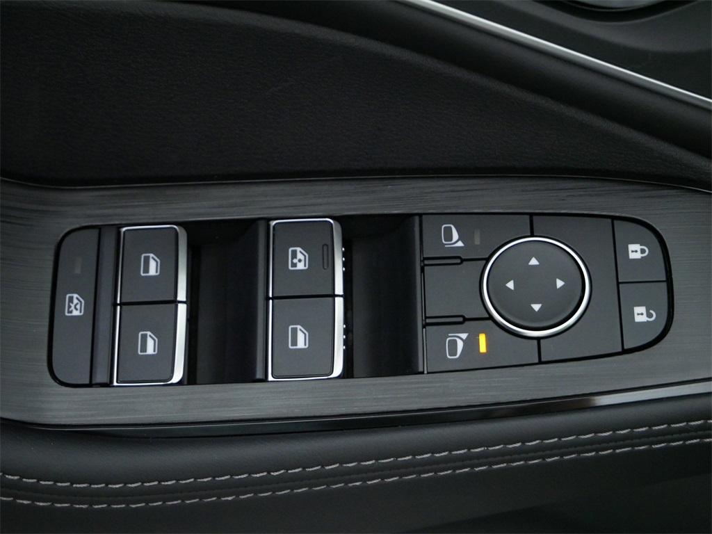 new 2025 Nissan Rogue car, priced at $43,250