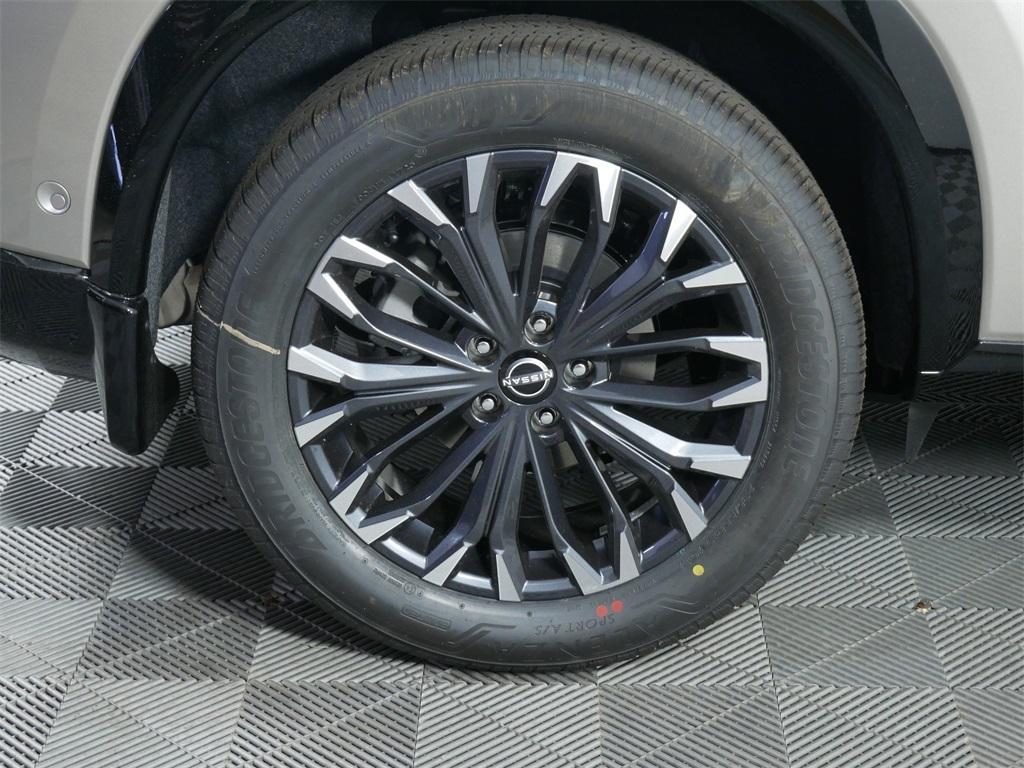 new 2025 Nissan Rogue car, priced at $43,250