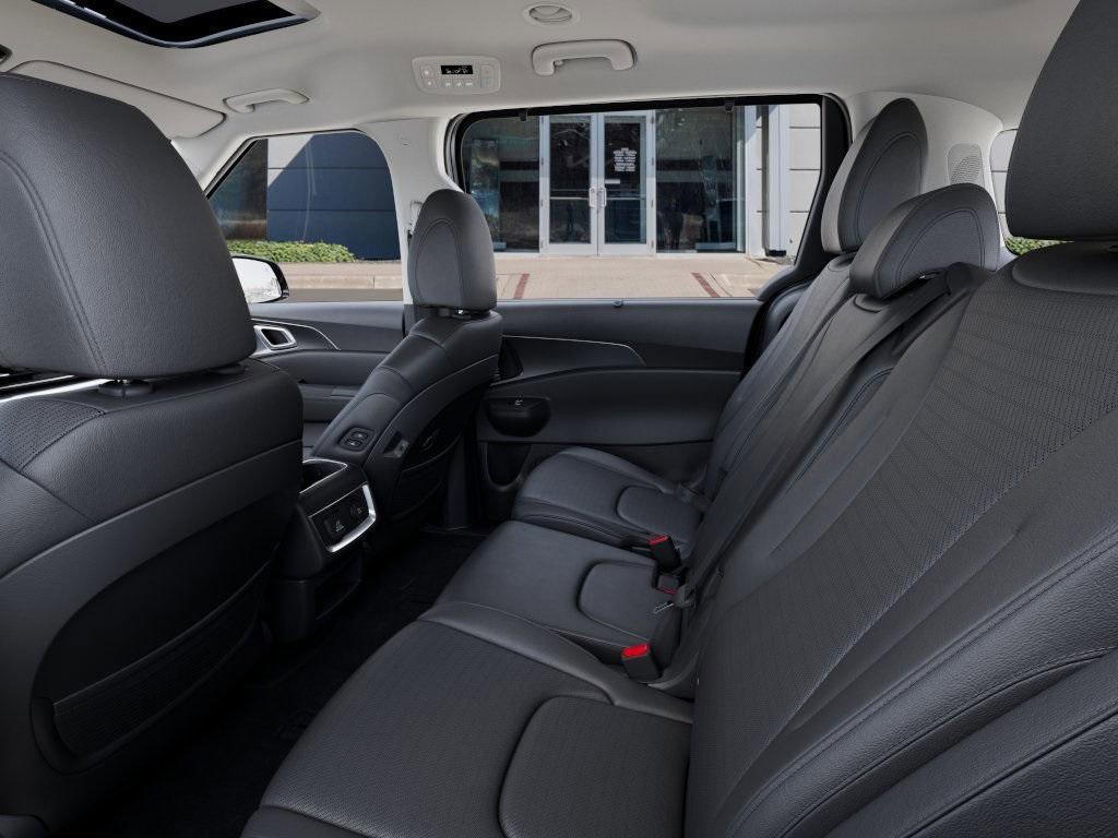 new 2026 Kia Carnival Hybrid car, priced at $52,605