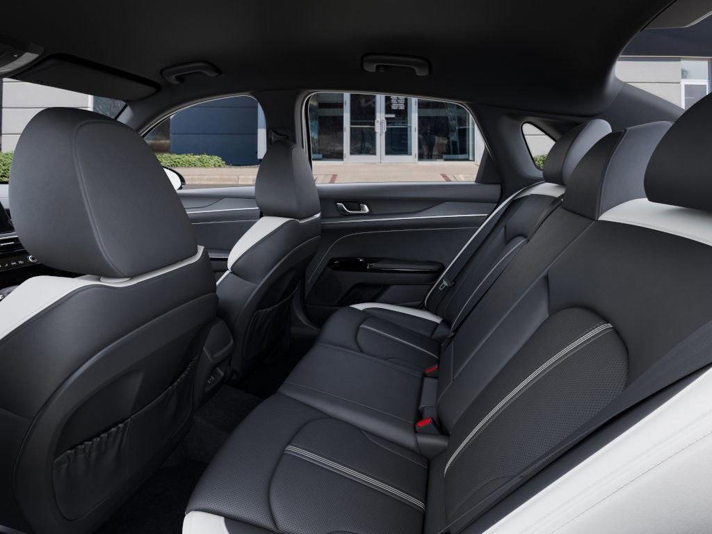 new 2025 Kia K5 car, priced at $29,290