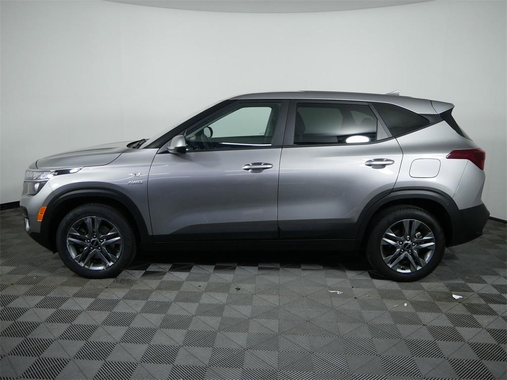 used 2023 Kia Seltos car, priced at $20,999