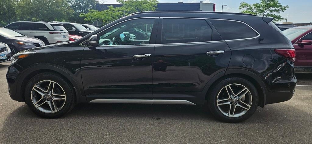 used 2017 Hyundai Santa Fe car, priced at $15,889