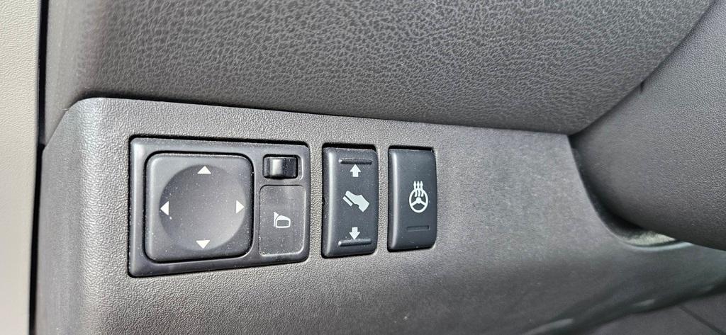 used 2011 Nissan Pathfinder car, priced at $9,900