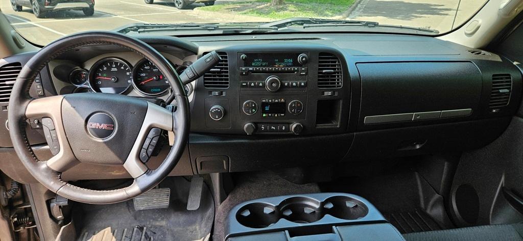 used 2013 GMC Sierra 1500 car, priced at $15,500