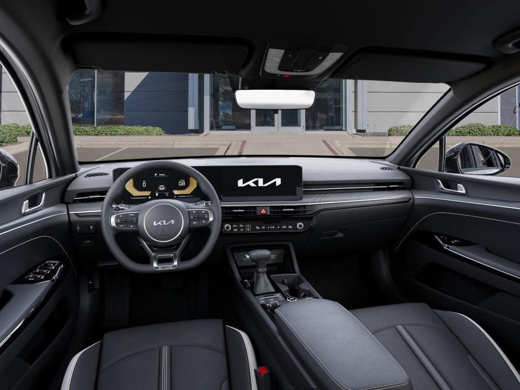 new 2025 Kia K5 car, priced at $29,285
