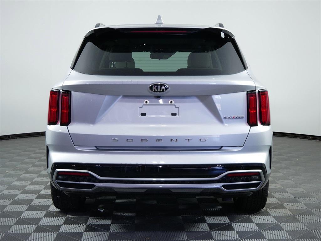 used 2021 Kia Sorento car, priced at $23,688